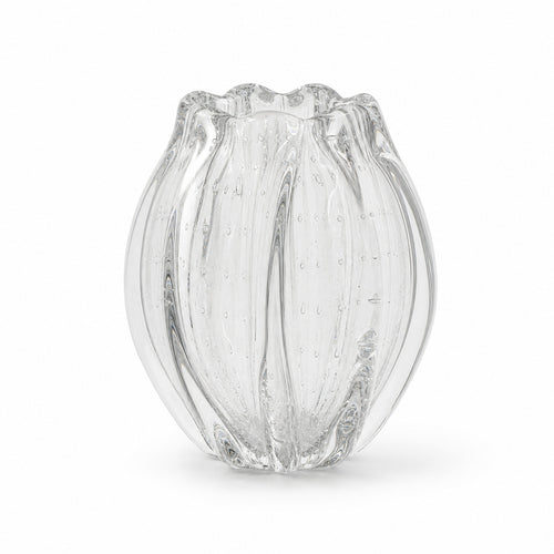 Onda Vase Calyx: Clear glass vase with textured design and petal form opening